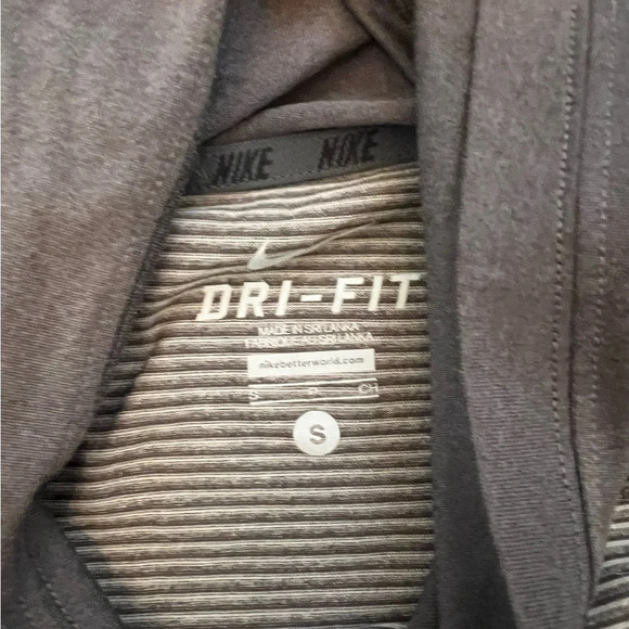 Nike pullover US Olympic team long sleeve shirt in excellent condition - Picture 6 of 6